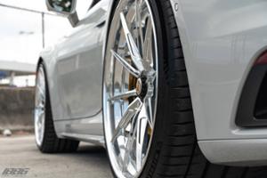 Porsche 911 Turbo S Cabriolet 922 Thumbnail