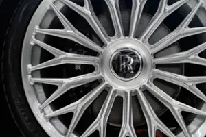 Rolls-Royce Spectre Thumbnail