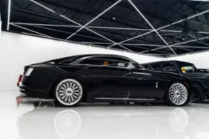 Rolls-Royce Spectre Thumbnail