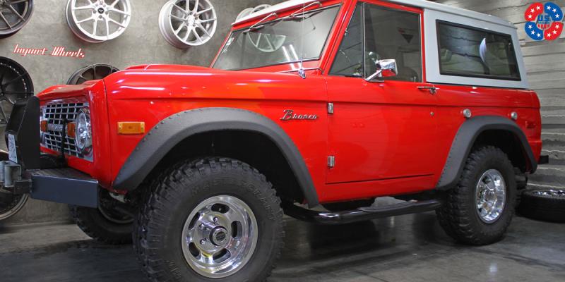 Ford Bronco US Mags Indy - U101