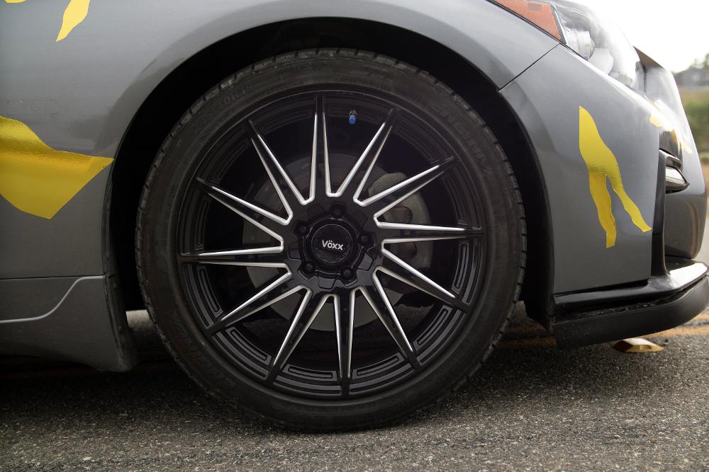 Infiniti QX50 Voxx Road Wheel Felina