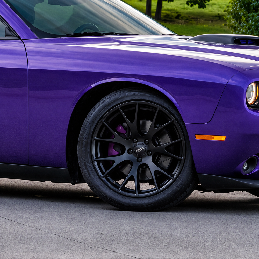 Dodge Challenger Voxx Replica Hellcat