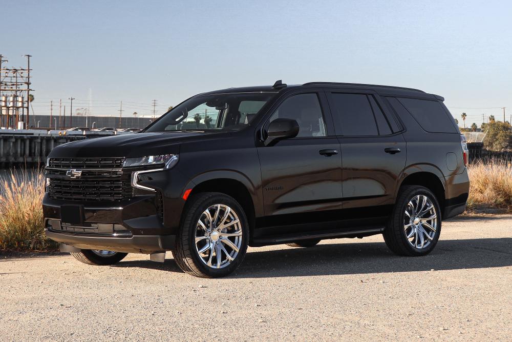 Chevrolet Tahoe Voxx Replica ES3